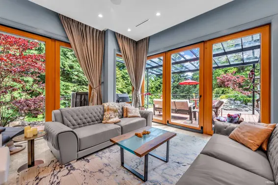 340 Southborough Drive, West Vancouver For Sale - image 3