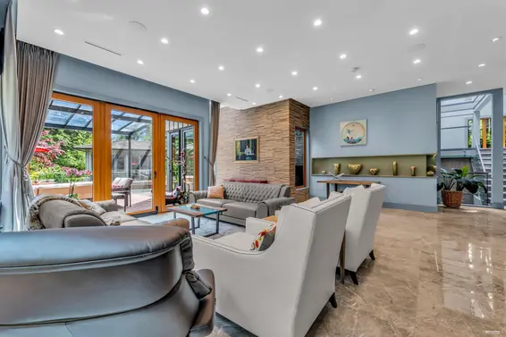 340 Southborough Drive, West Vancouver For Sale - image 6