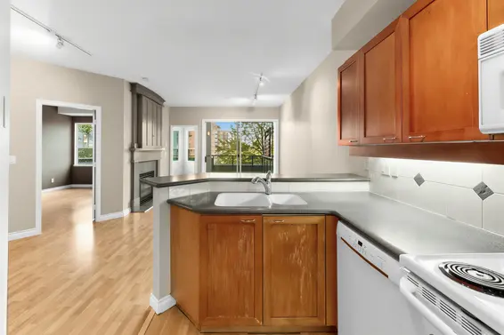 204 131 West 3rd Street, North Vancouver For Sale - image 13