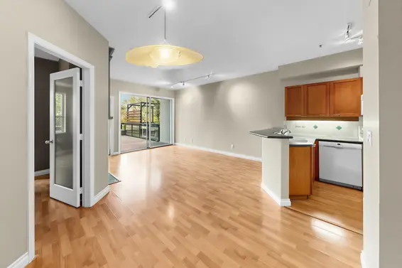 204 131 West 3rd Street, North Vancouver For Sale - image 17