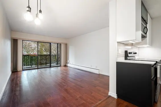 208 211 West 3rd Street, North Vancouver For Sale - image 11