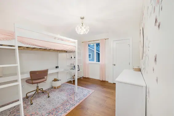 448 Brand Street, North Vancouver For Sale - image 32