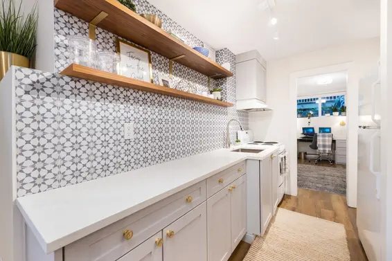 448 Brand Street, North Vancouver For Sale - image 36