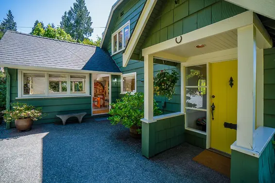 5037 Howe Sound Lane, West Vancouver