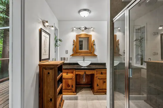 455 Macbeth Crescent, West Vancouver For Sale - image 19