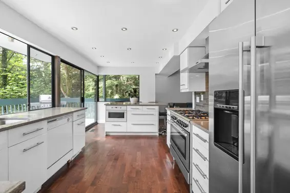 2086 Rivergrove Place, North Vancouver For Sale - image 8