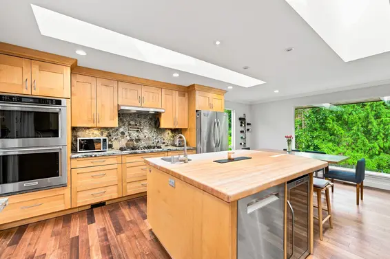 2360 Mackay Avenue, North Vancouver For Sale - image 7