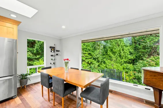 2360 Mackay Avenue, North Vancouver For Sale - image 8