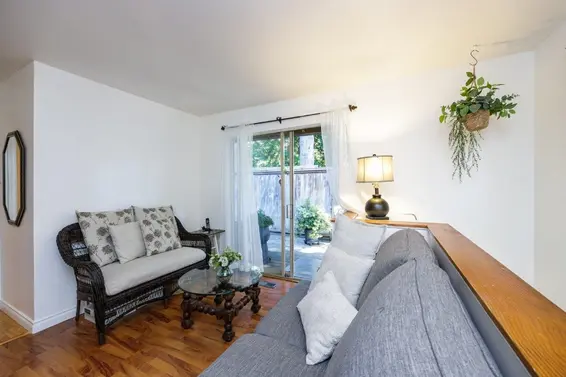 1061 Gladwin Drive, North Vancouver For Sale - image 13
