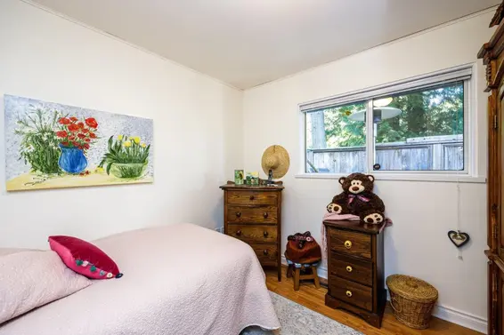 1061 Gladwin Drive, North Vancouver For Sale - image 17