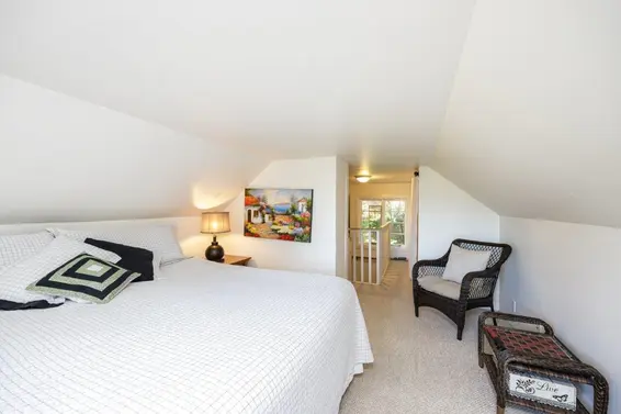 1061 Gladwin Drive, North Vancouver For Sale - image 21