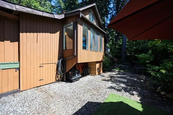 1061 Gladwin Drive, North Vancouver For Sale - image 35