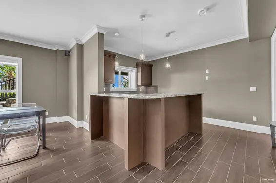 1026 Eyremount Drive, West Vancouver For Sale - image 31