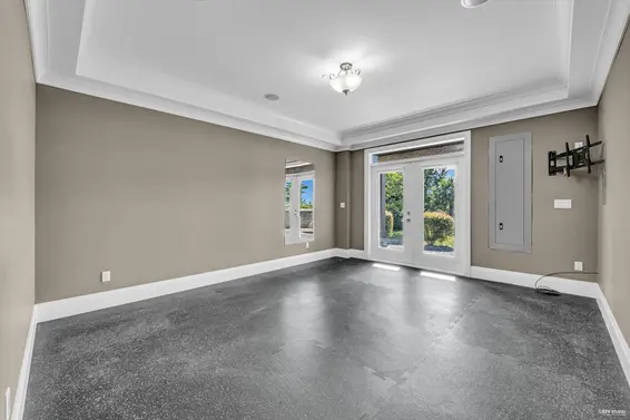 1026 Eyremount Drive, West Vancouver For Sale - image 40
