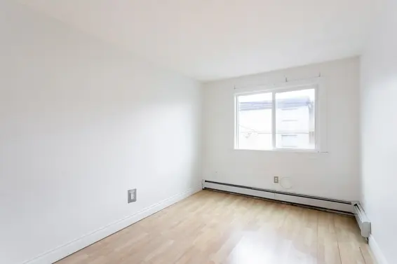 112 240 Mahon Avenue, North Vancouver For Sale - image 11