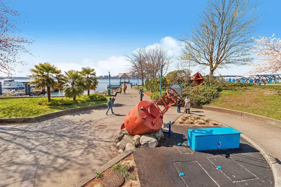 112 240 Mahon Avenue, North Vancouver For Sale - image 37