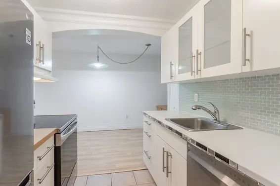 112 240 Mahon Avenue, North Vancouver For Sale - image 9