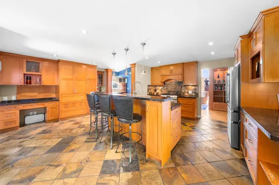 4506 Ranger Avenue, North Vancouver For Sale - image 15