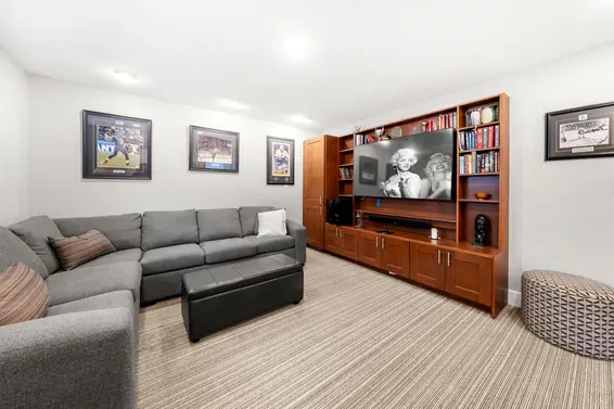 4506 Ranger Avenue, North Vancouver For Sale - image 29