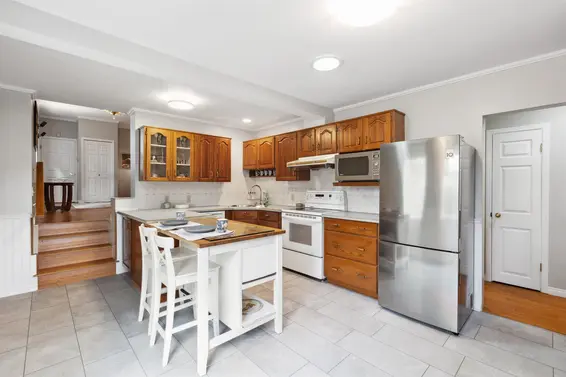 1193 Keith Road, West Vancouver For Sale - image 12