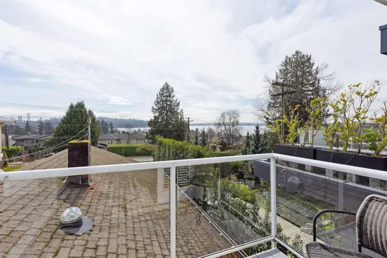 1193 Keith Road, West Vancouver For Sale - image 29