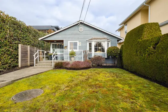 1193 Keith Road, West Vancouver For Sale - image 3