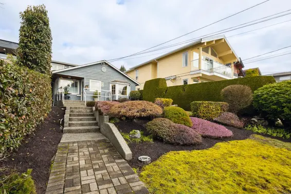 1193 Keith Road, West Vancouver For Sale - image 4