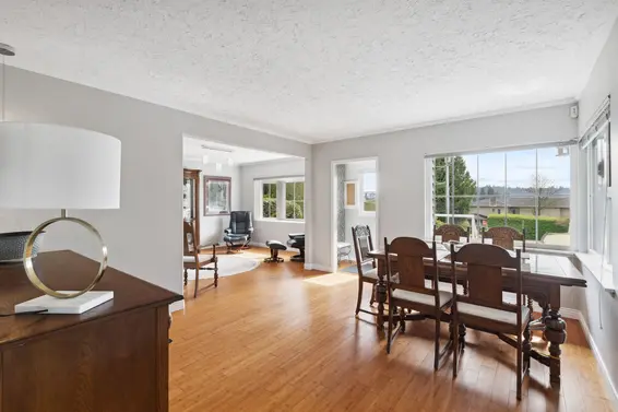 1193 Keith Road, West Vancouver For Sale - image 6