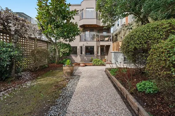 2317 Bellevue Avenue, West Vancouver For Sale - image 23