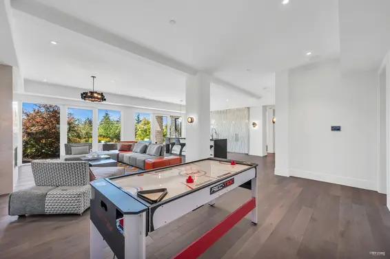 2111 Union Court, West Vancouver For Sale - image 35
