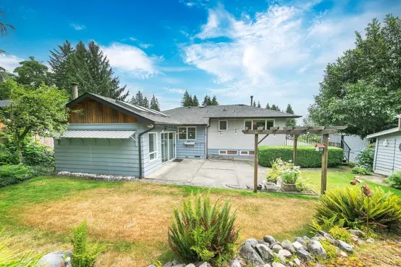2209 Greylynn Crescent, North Vancouver For Sale - image 13