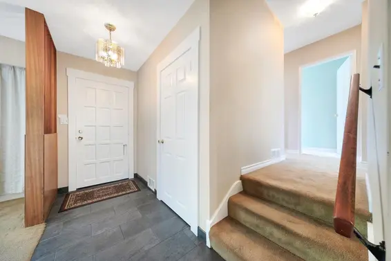 2209 Greylynn Crescent, North Vancouver For Sale - image 15
