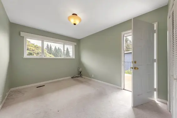 2209 Greylynn Crescent, North Vancouver For Sale - image 18