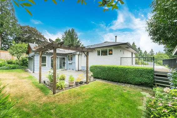 2209 Greylynn Crescent, North Vancouver For Sale - image 21