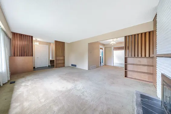 2209 Greylynn Crescent, North Vancouver For Sale - image 5