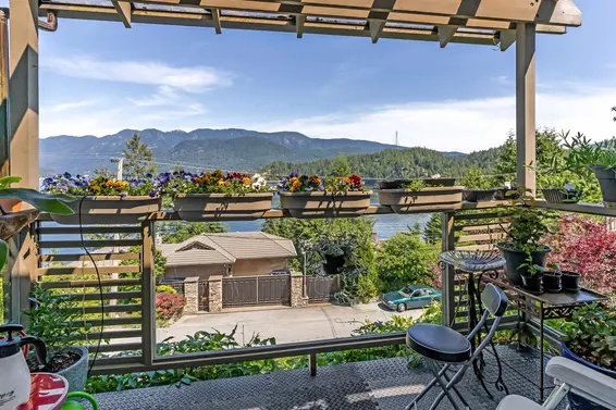 1999 Cardinal Crescent, North Vancouver For Sale - image 16