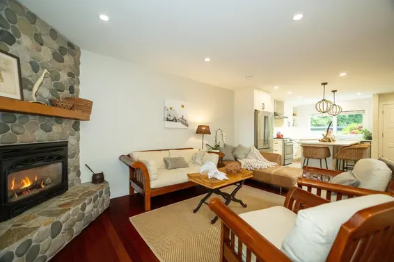 4689 Hoskins Road, North Vancouver For Sale - image 13