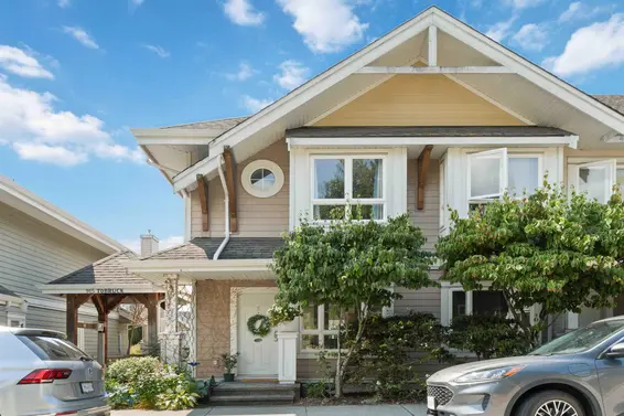 5 915 Tobruck Avenue, North Vancouver