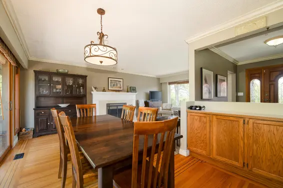 893 Friar Crescent, North Vancouver For Sale - image 10