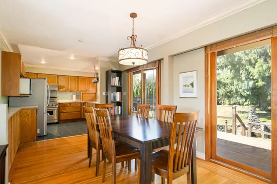 893 Friar Crescent, North Vancouver For Sale - image 11