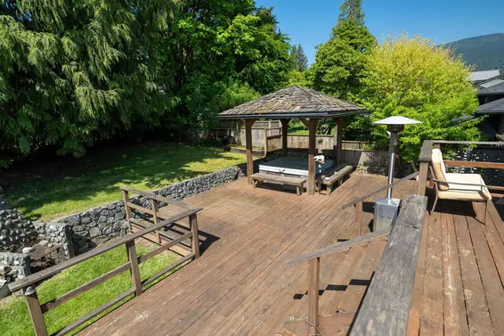 893 Friar Crescent, North Vancouver For Sale - image 29