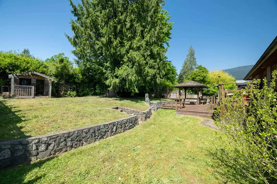 893 Friar Crescent, North Vancouver For Sale - image 33