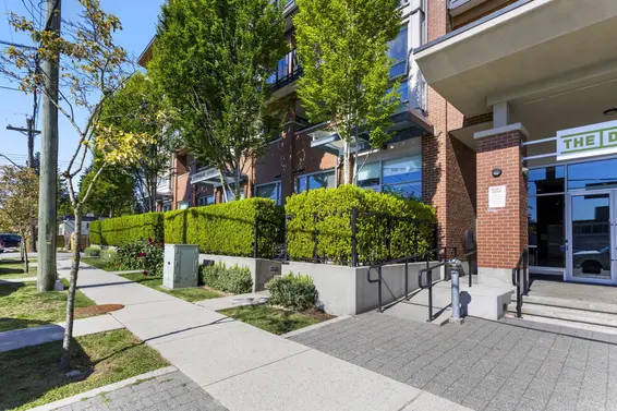 103 1182 West 16th Street, North Vancouver For Sale - image 31