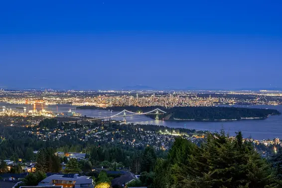 1542 Chartwell Drive, West Vancouver For Sale - image 10
