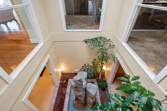 1542 Chartwell Drive, West Vancouver For Sale - image 13