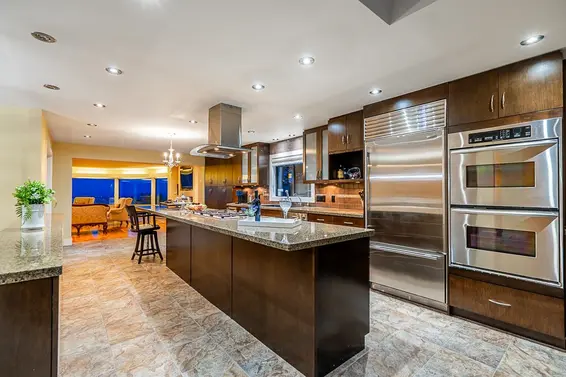 1542 Chartwell Drive, West Vancouver For Sale - image 15
