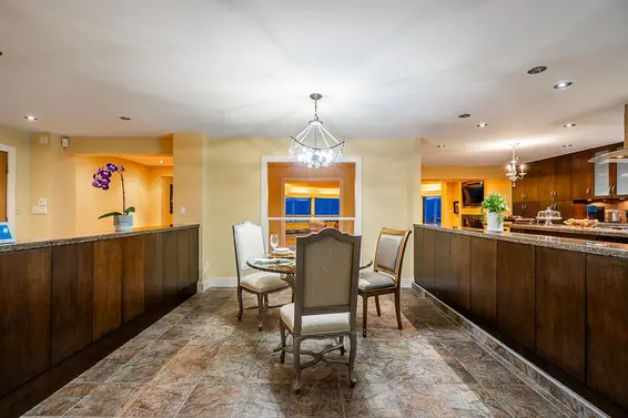1542 Chartwell Drive, West Vancouver For Sale - image 16