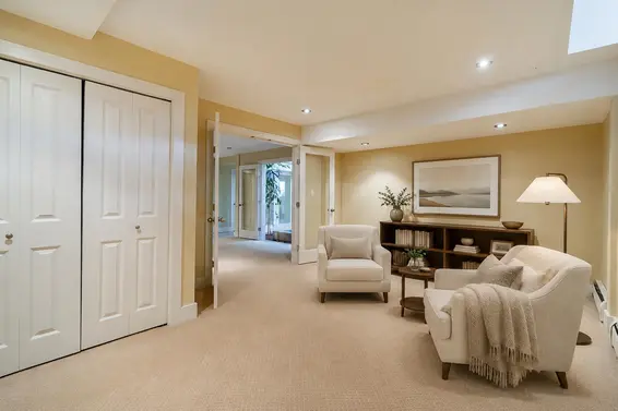 1542 Chartwell Drive, West Vancouver For Sale - image 21
