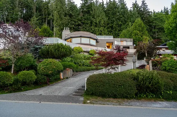 1542 Chartwell Drive, West Vancouver For Sale - image 33