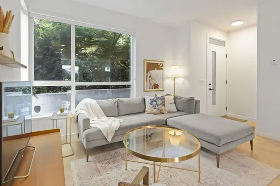 19 533 East 3rd Street, North Vancouver For Sale - image 10